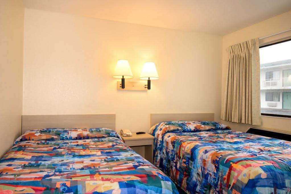 Motel 6-Reno, Nv - West Luaran gambar